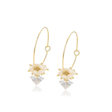 E-713 xuping design unique mode exquise dames en zircon synthétique couleur or 14k drop boucles d&#39;oreilles